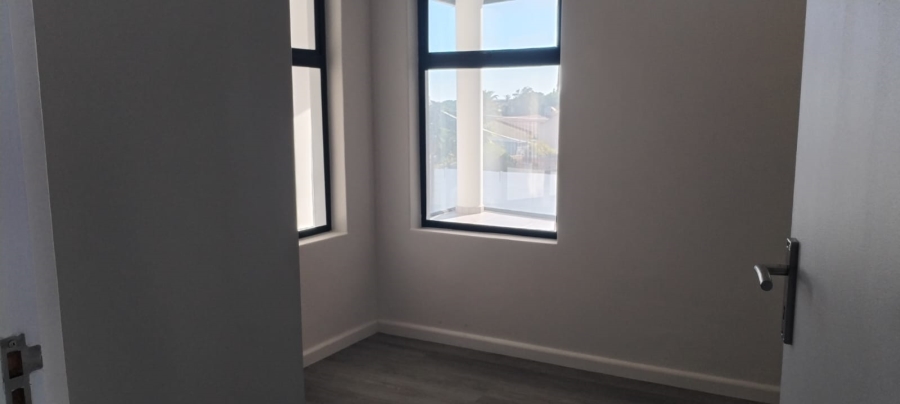 2 Bedroom Property for Sale in Flamingo Vlei Western Cape